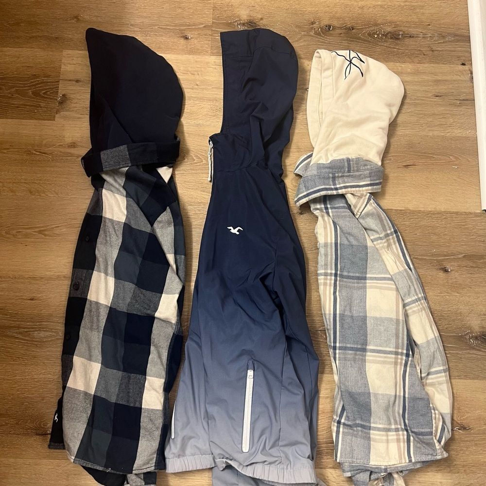 3 Hollister Top Bundle